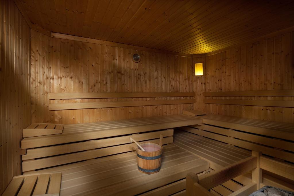 Hotel Garni Laura アラッバ エクステリア 写真